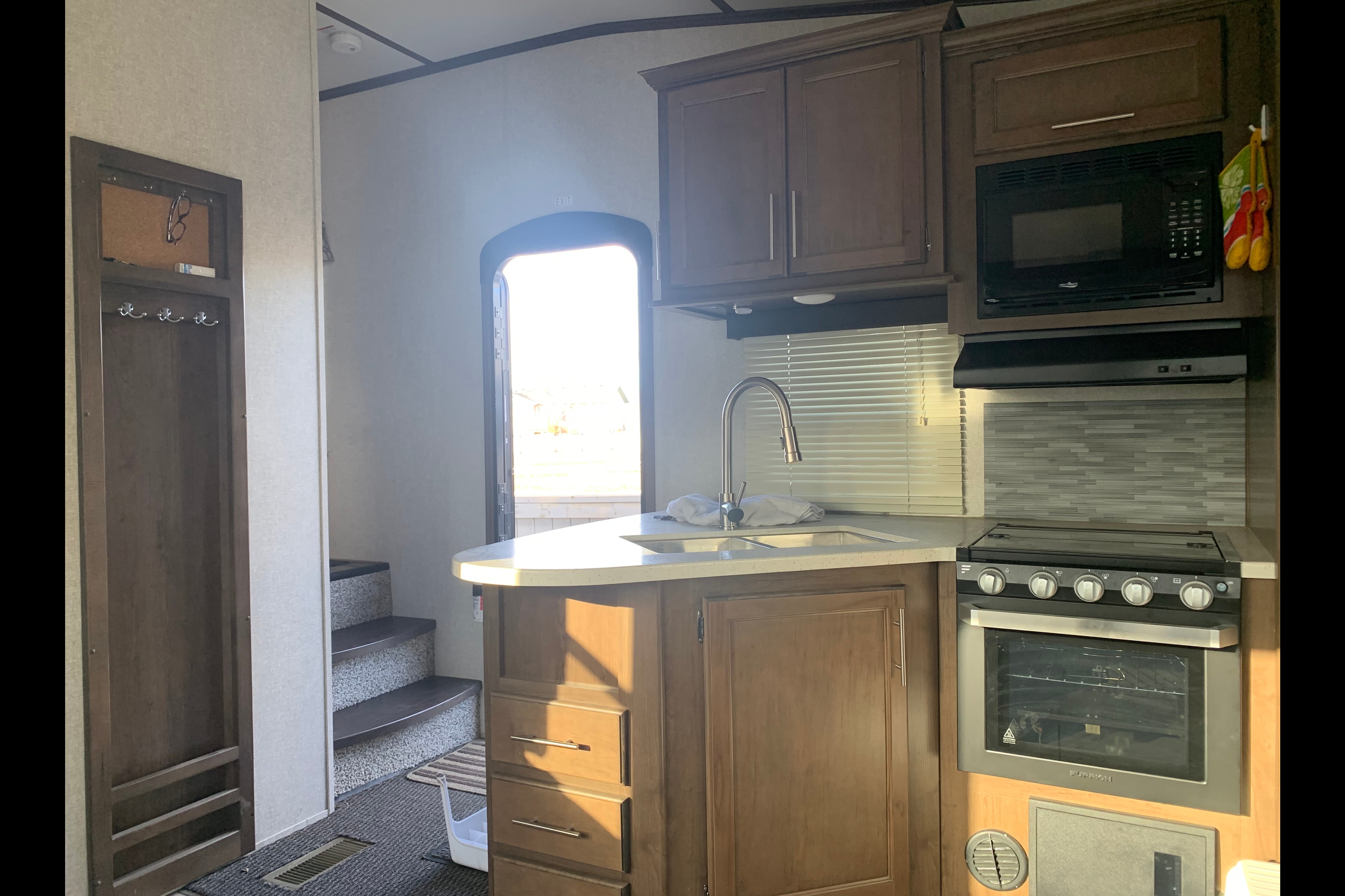 Mikes Keystone cougar fifth wheel