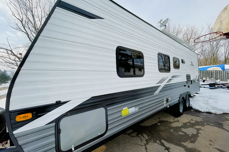 "Embark on Exhilarating Outdoor Journeys with Mission Adventures: Where Camping Dreams Roam Wild!"  