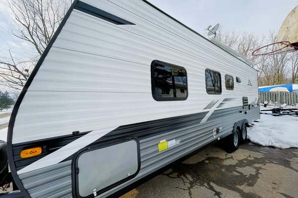 "Embark on Exhilarating Outdoor Journeys with Mission Adventures: Where Camping Dreams Roam Wild!"