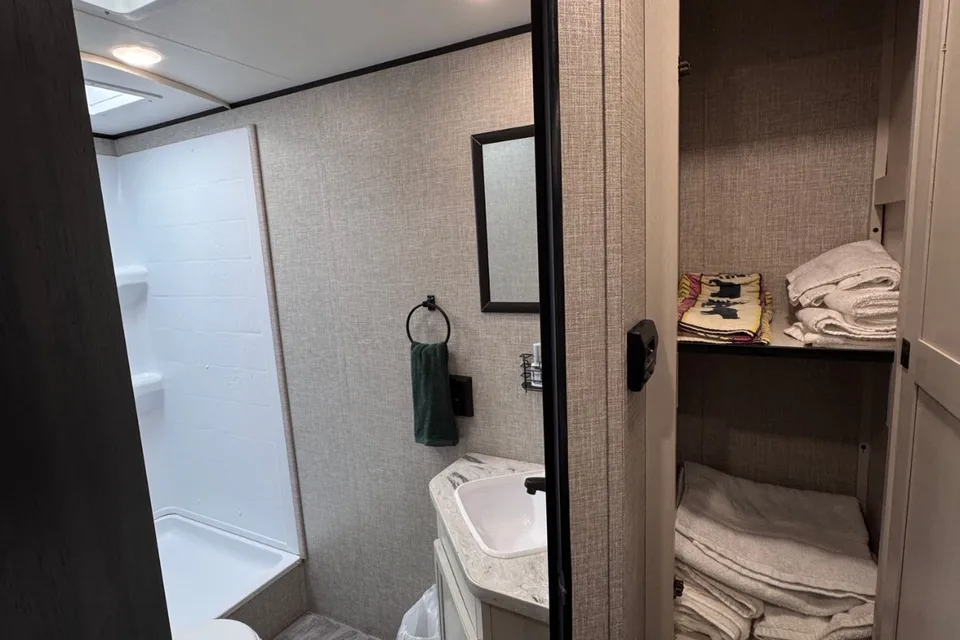 Foothill rentals Rv