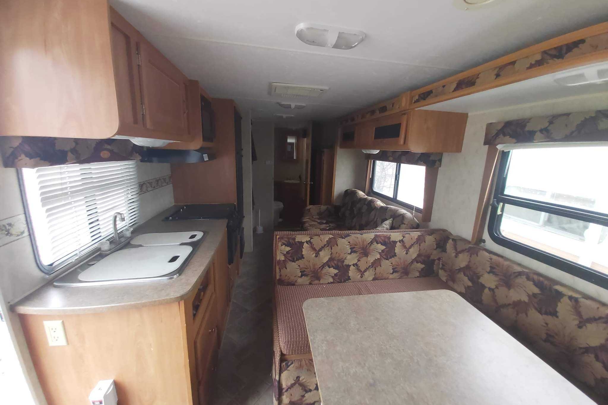 Mark and lacey's Dutchmen kodiak 30bh-sl Travel Trailer