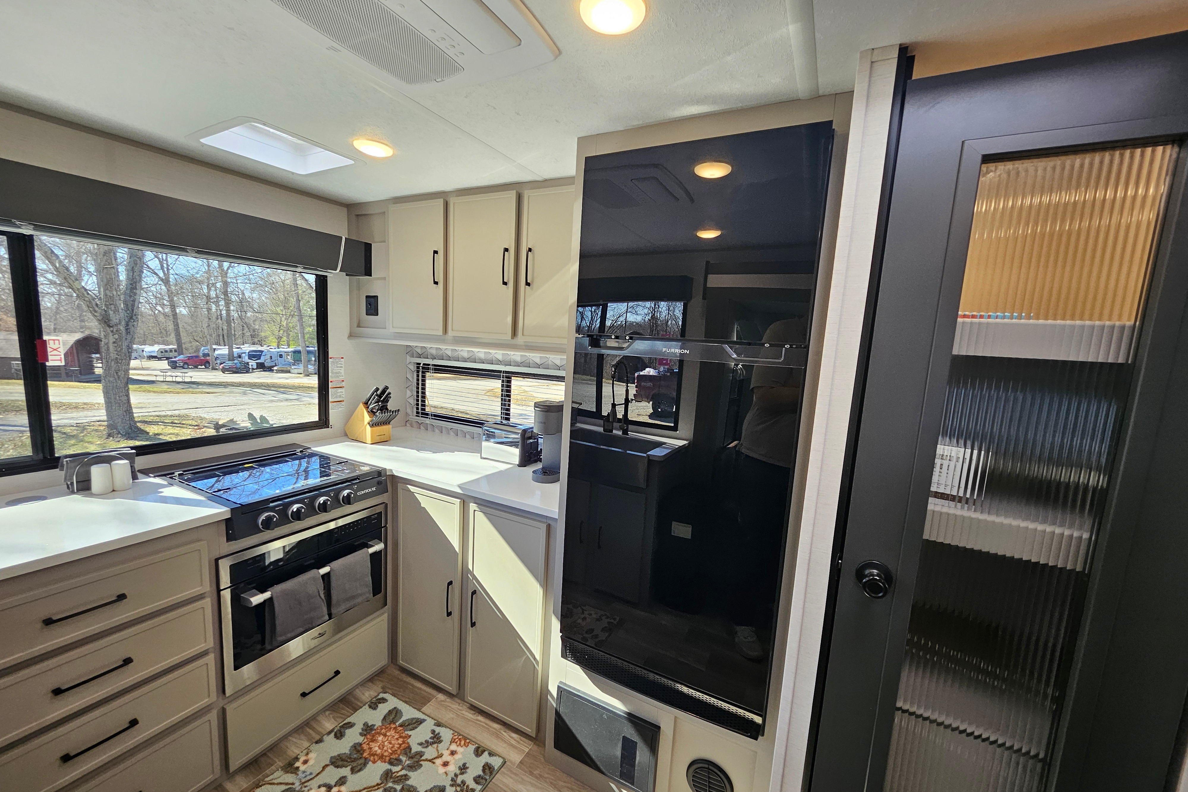 2 Fireplaces and a Secret Bunkroom!