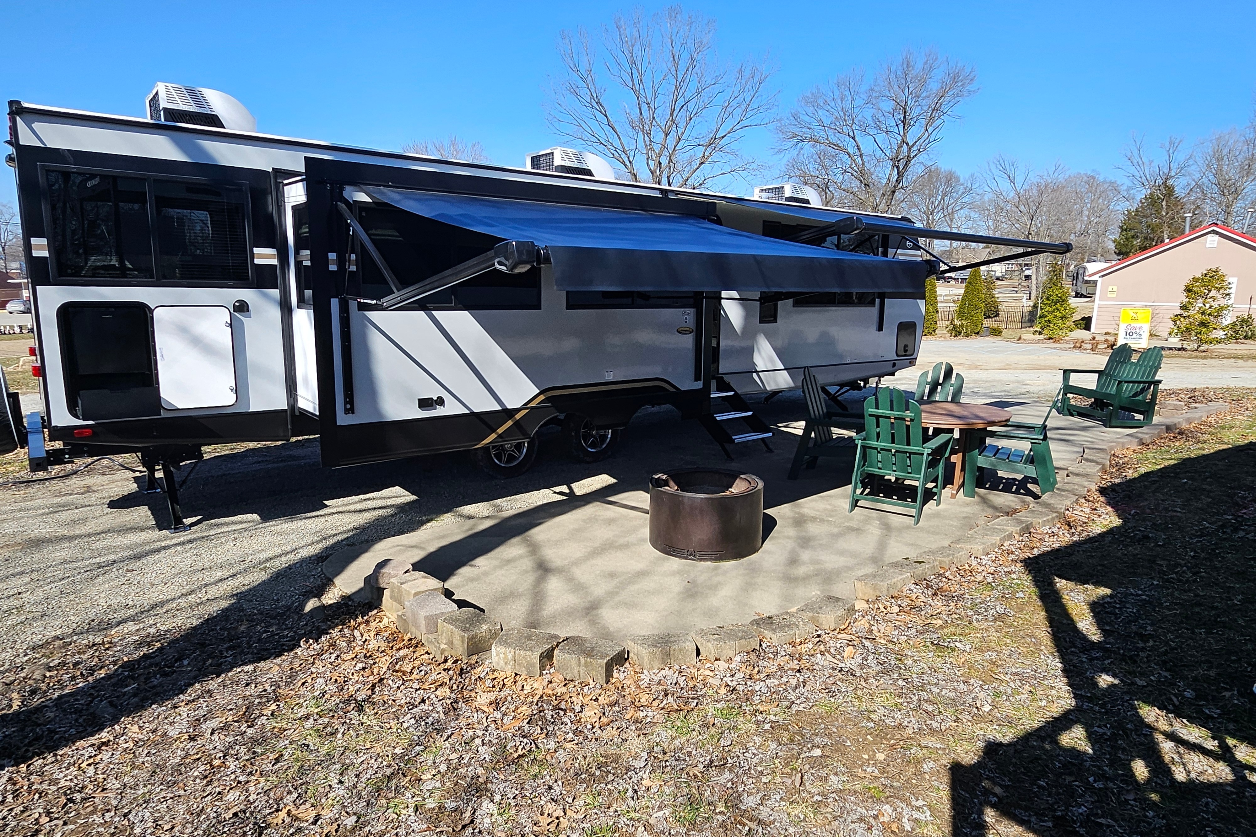 2 Fireplaces and a Secret Bunkroom!