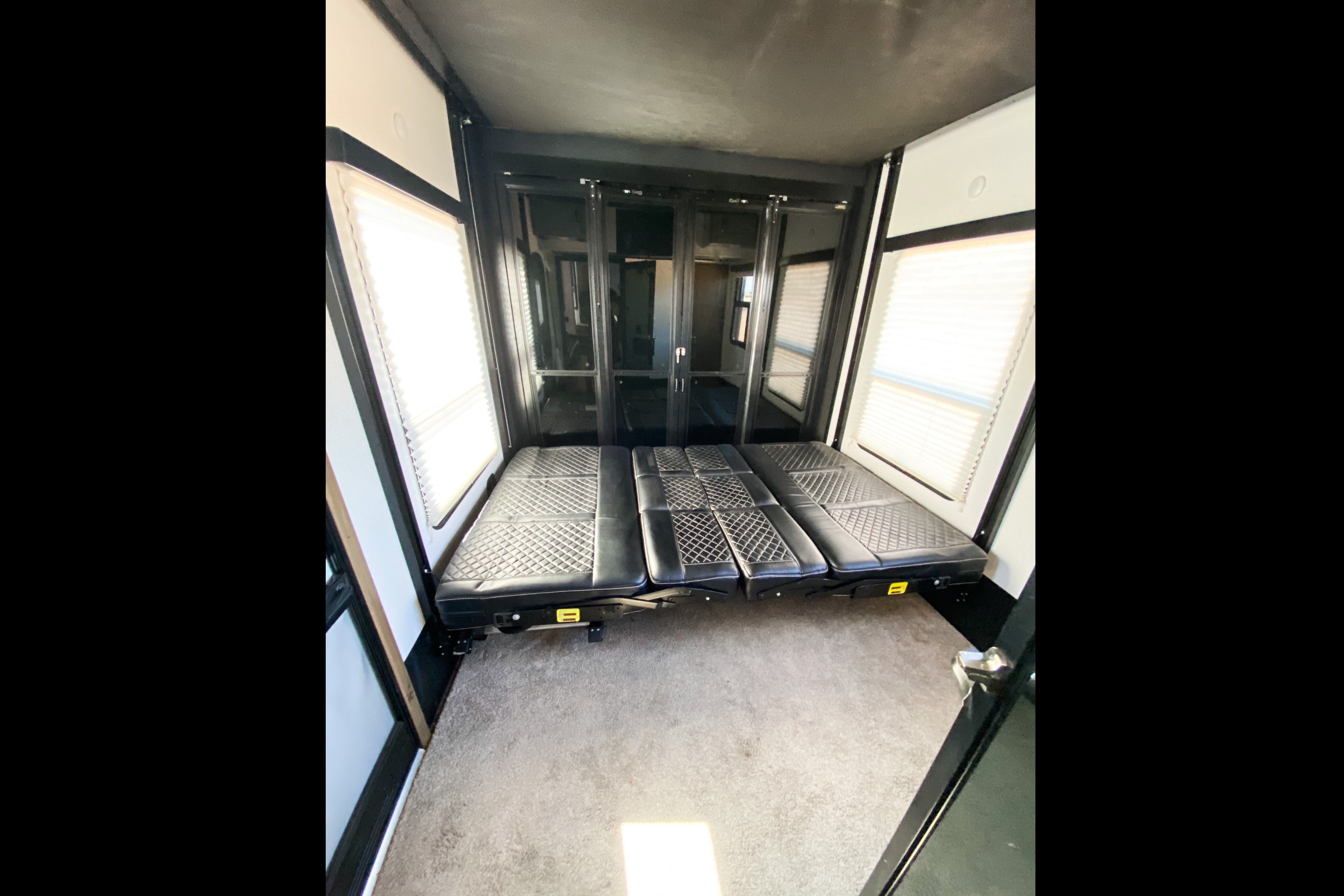 Kyle's Keystone Fuzion 373 Toy Hauler