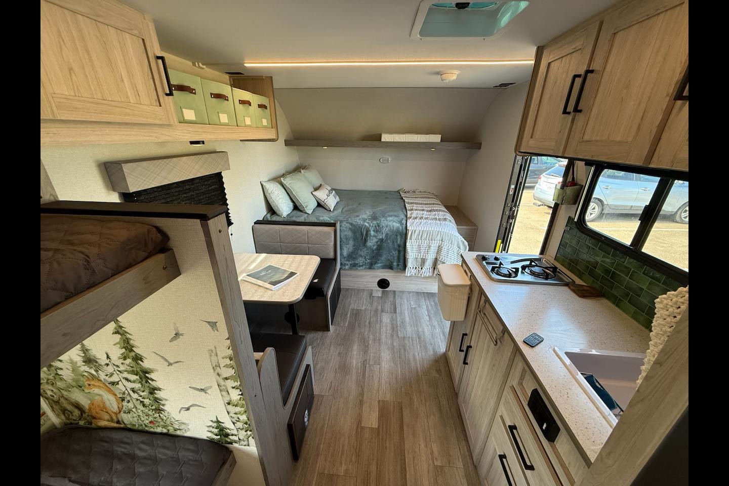 NEW 2025 heartland - COZY - fun for kids - even SUV can tow!