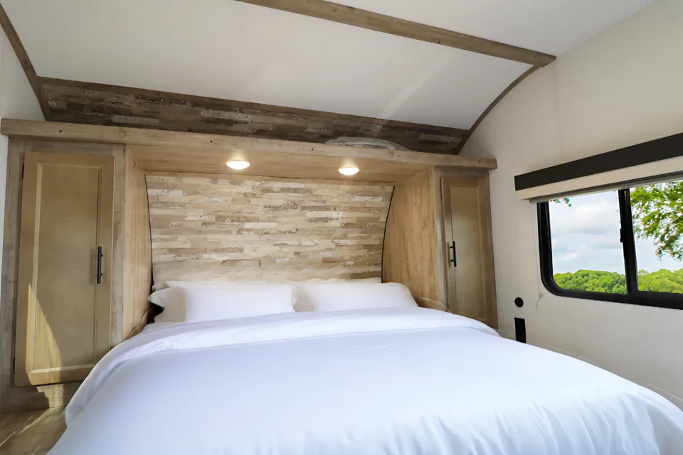 Paul's Grand River 24RLS Travel Trailer