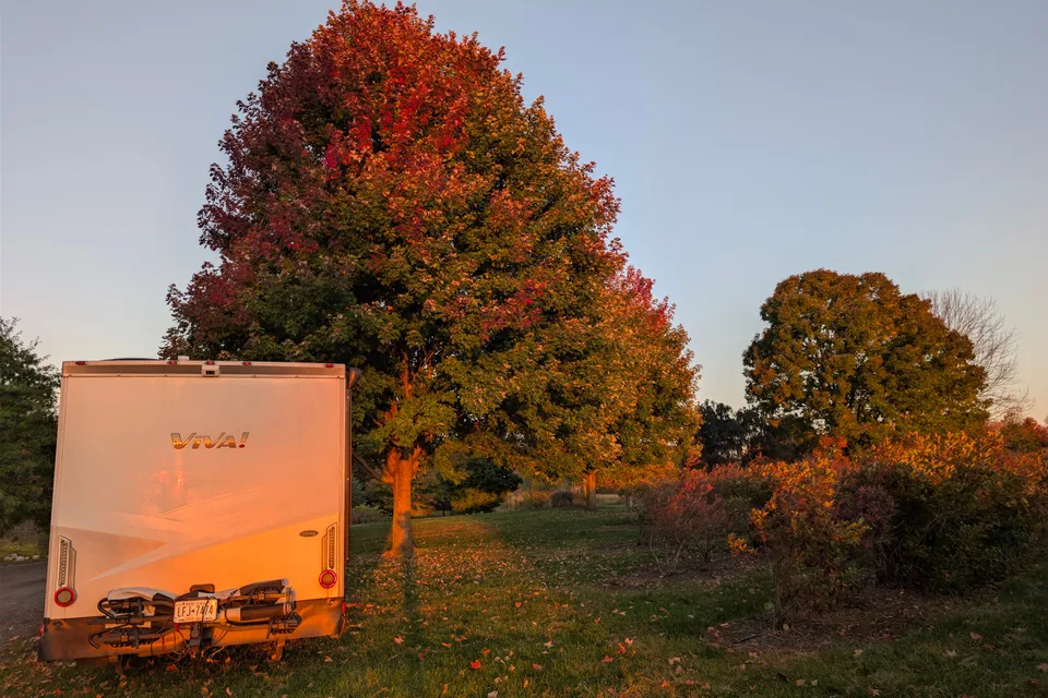 Itasca Viva! 23L — European Chic on Wheels, Ultimate Gas-Sipping, Couple’s Getaway, Class B+