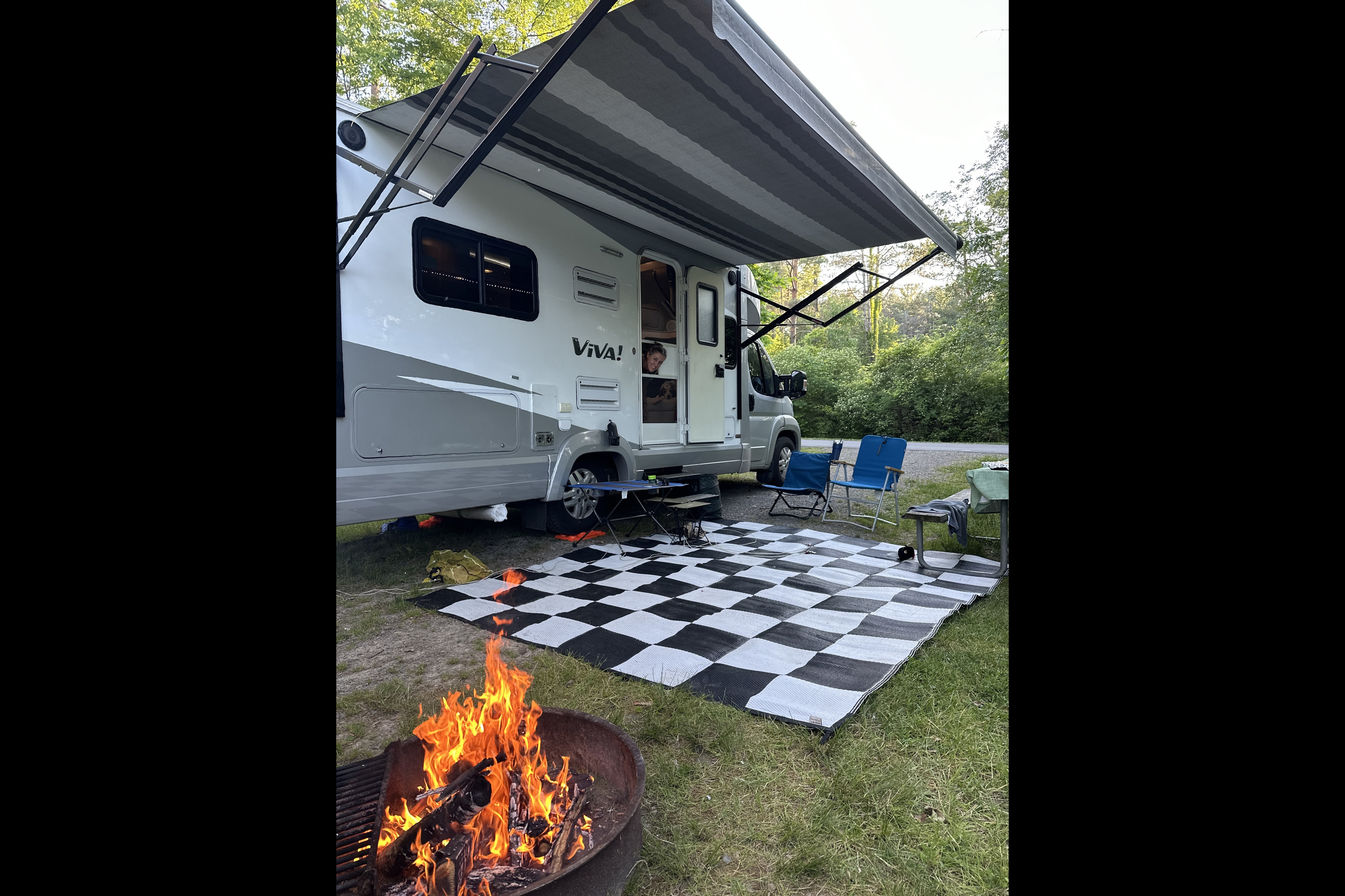 Itasca Viva! 23L — European Chic on Wheels, Ultimate Gas-Sipping, Couple’s Getaway, Class B+