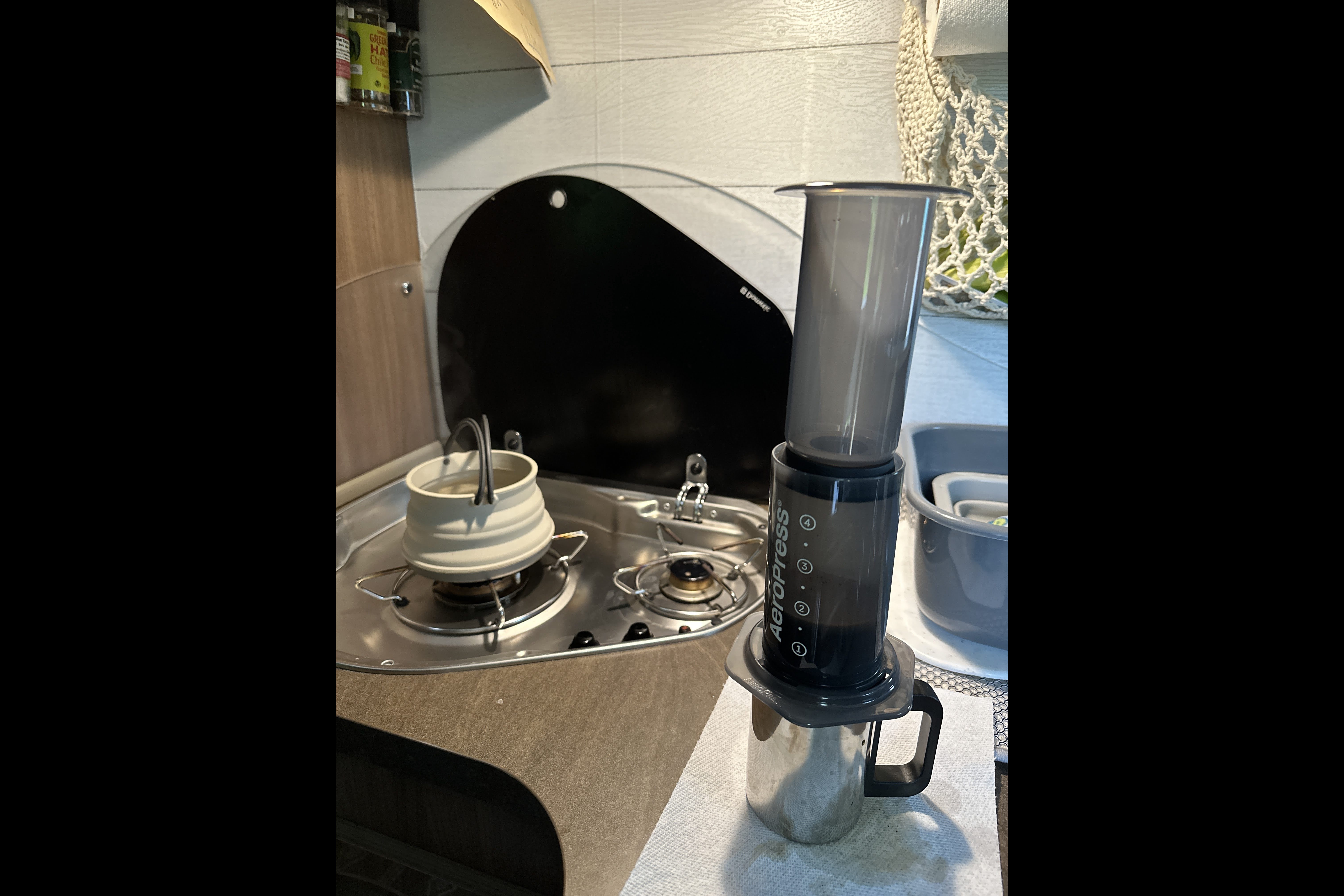 Itasca Viva! 23L — European Chic on Wheels, Ultimate Gas-Sipping, Couple’s Getaway, Class B+