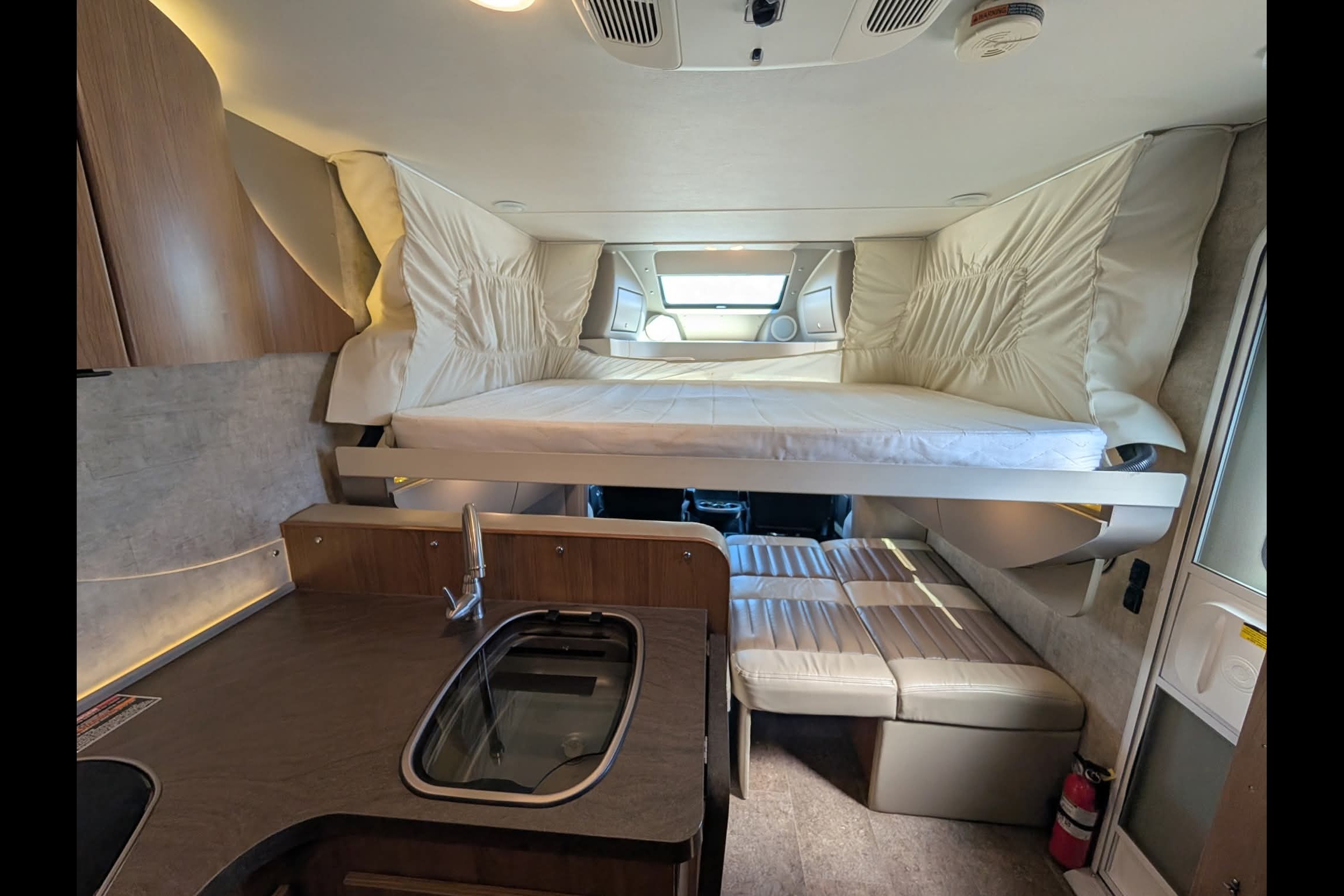 Itasca Viva! 23L — European Chic on Wheels, Ultimate Gas-Sipping, Couple’s Getaway, Class B+