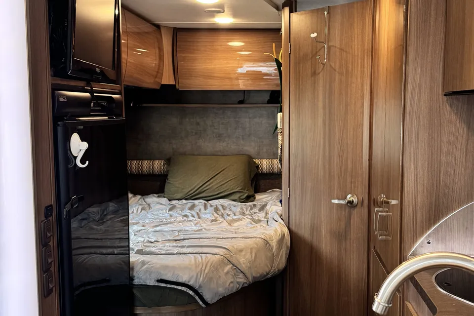 Itasca Viva! 23L — European Chic on Wheels, Ultimate Gas-Sipping, Couple’s Getaway, Class B+