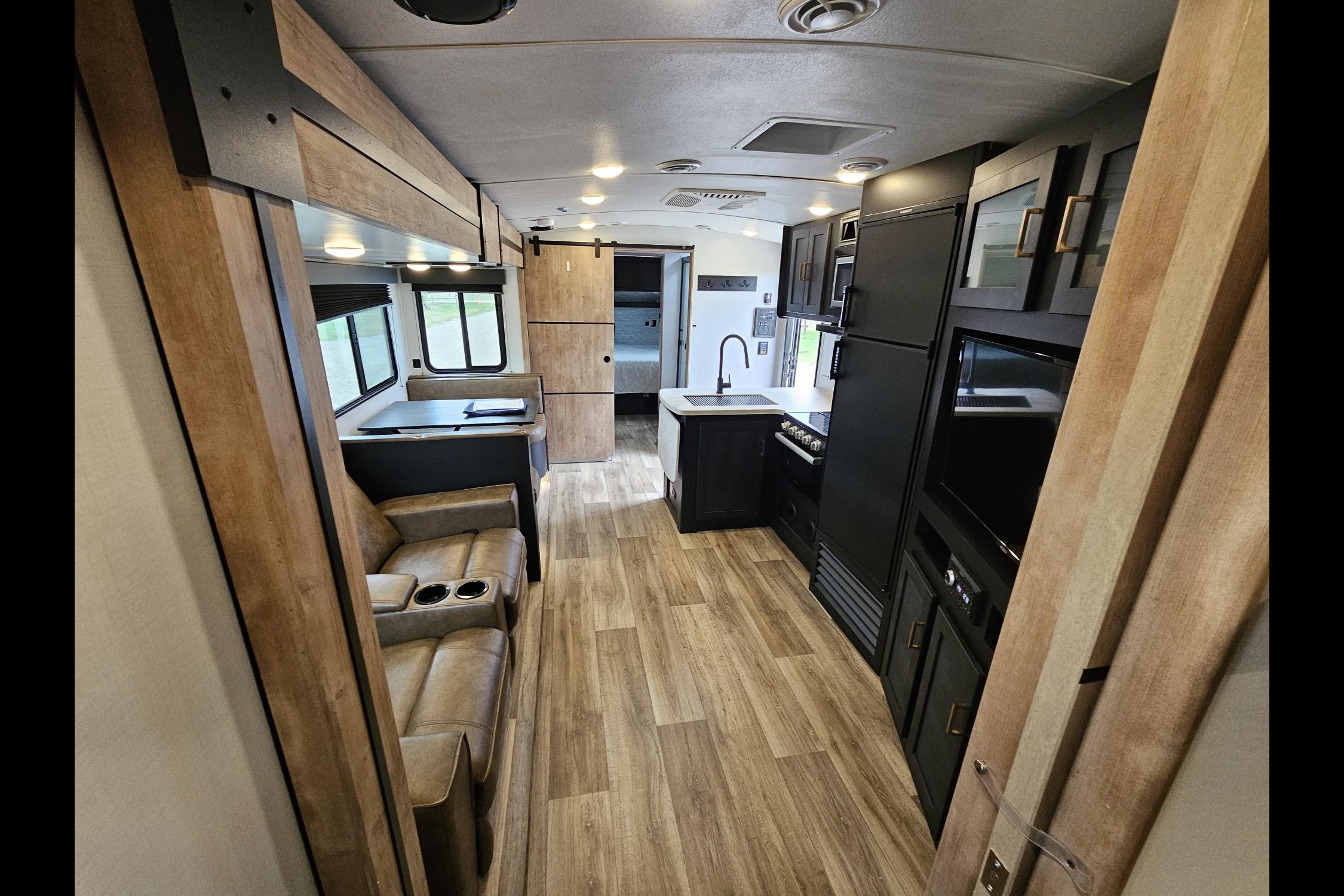 Chris's Keystone Outback ultra lite 291UBH Travel Trailer
