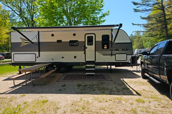 2024 Wayfinder Travel Trailer with bunks