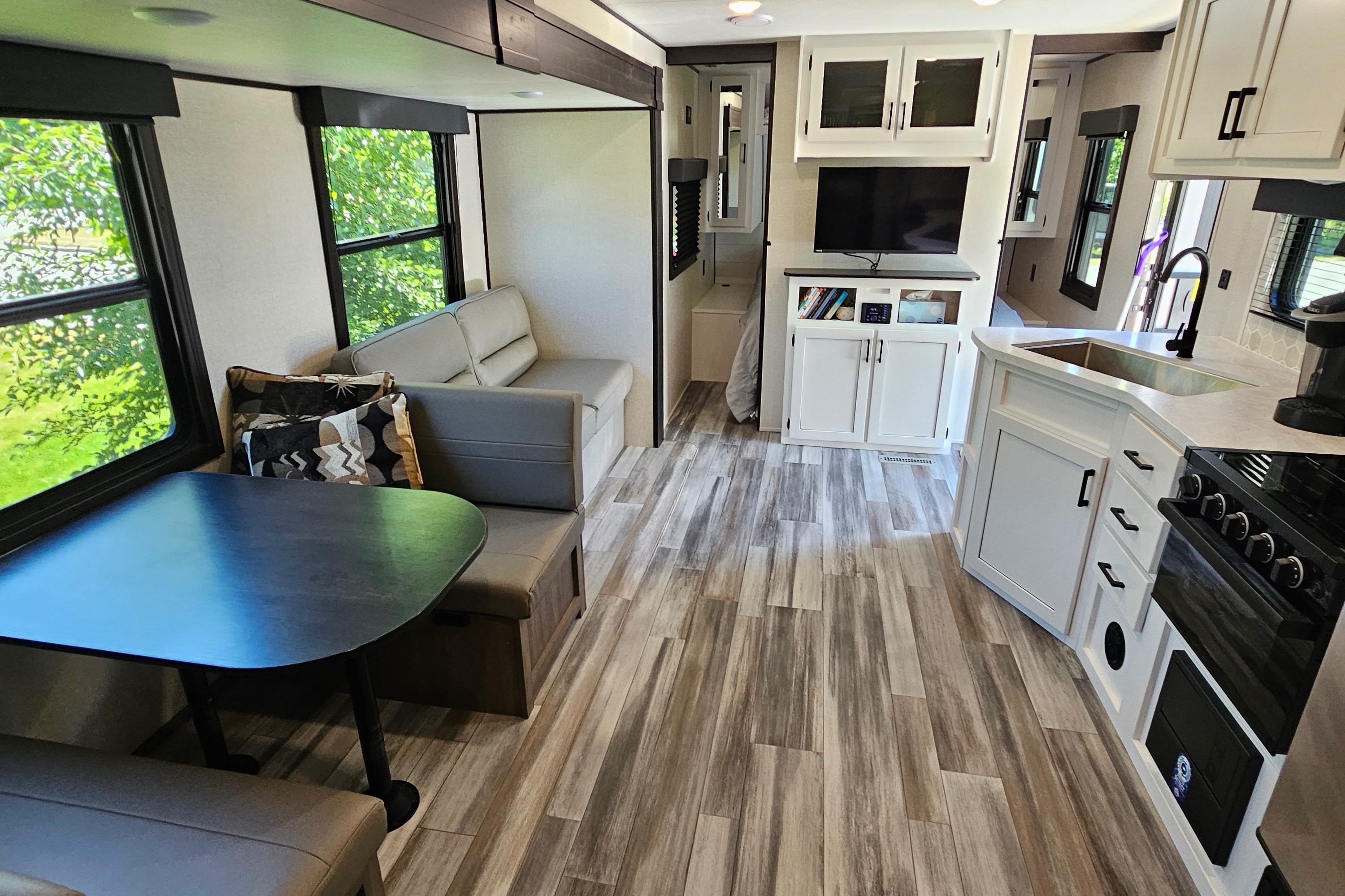 2024 Wayfinder Travel Trailer with bunks