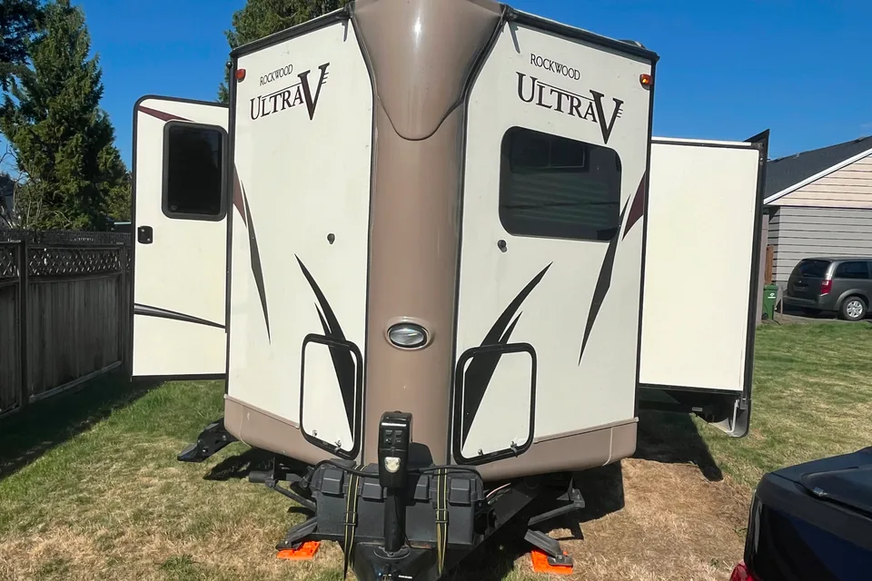 Nick's Forest river rockwood ultra