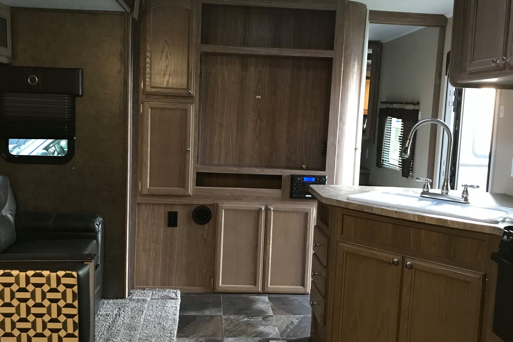 2017 Shasta Revere Travel Trailer