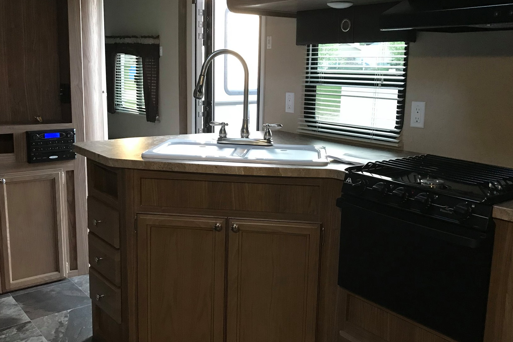 2017 Shasta Revere Travel Trailer