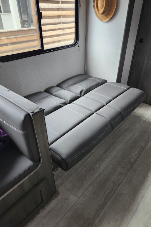 Melisa's Forest River Travel Trailer
