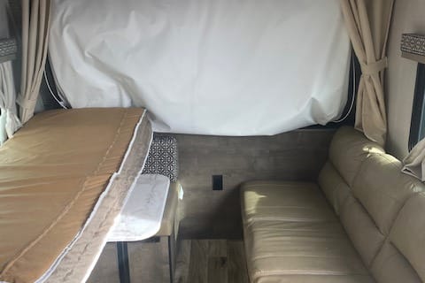 Al's Escape Trailer Industries 19 j Hybrid