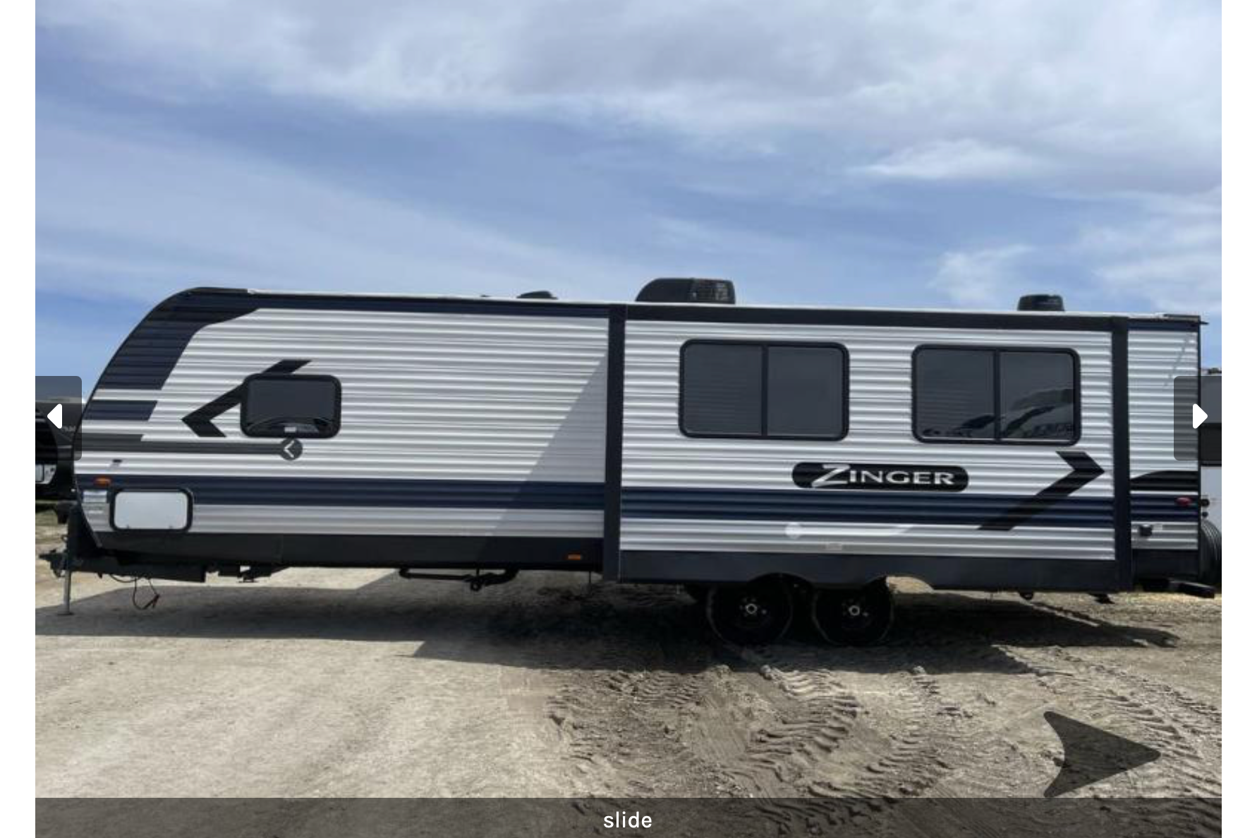 Jeremy's Crossroads Zinger 299RE Travel Trailer