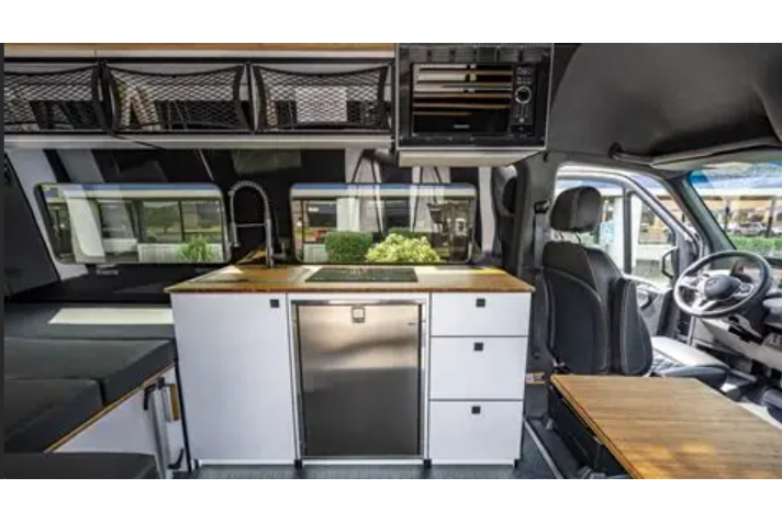 2025 27North Venture AWD - Luxe Off-Grid Explorer (Starlink + Solar)