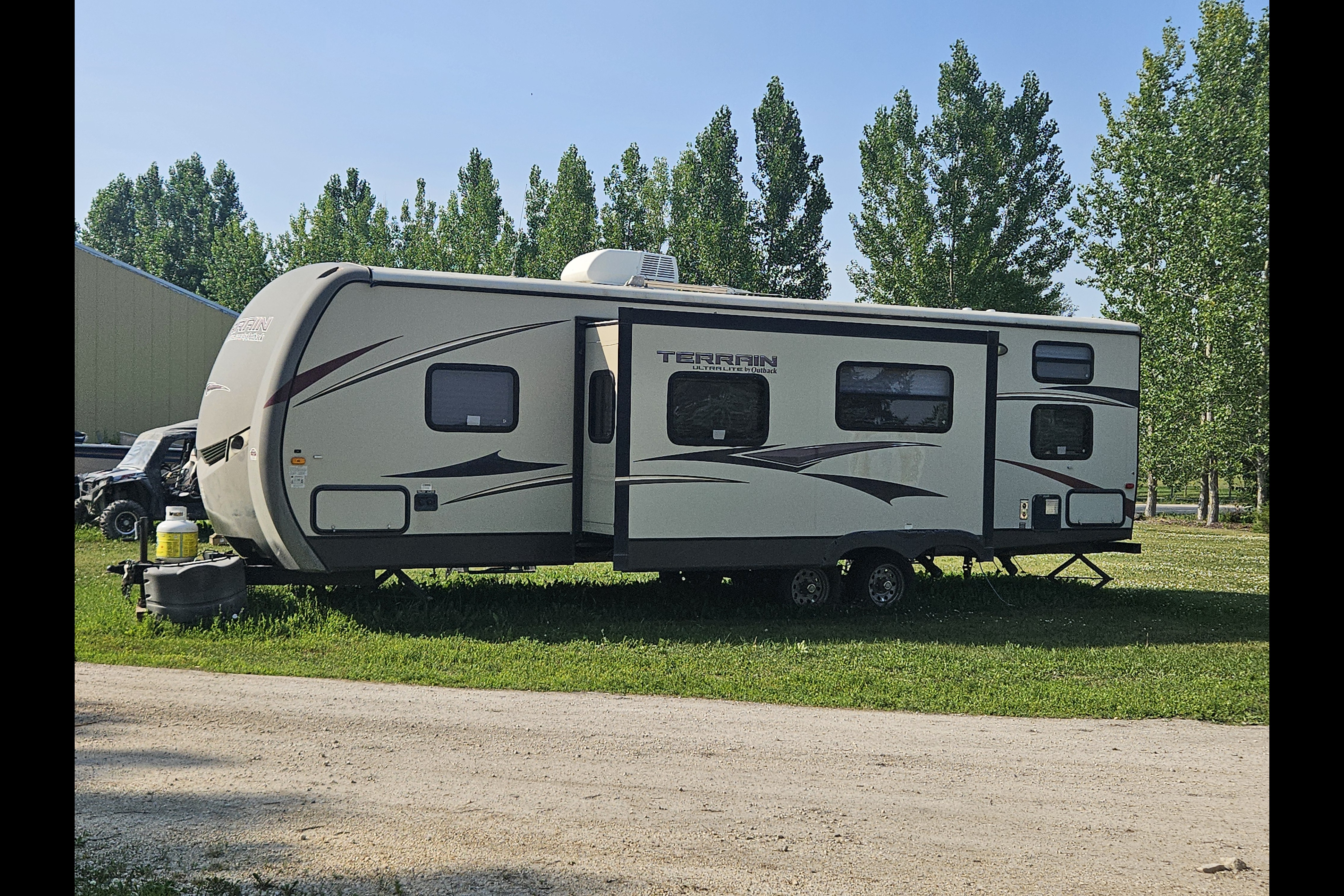 Michael 's Coachman Keystone outback terrain 299tbh Travel Trailer