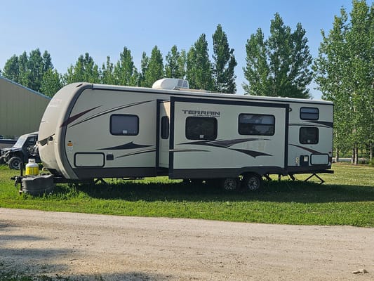 Michael 's Coachman Keystone outback terrain 299tbh Travel Trailer