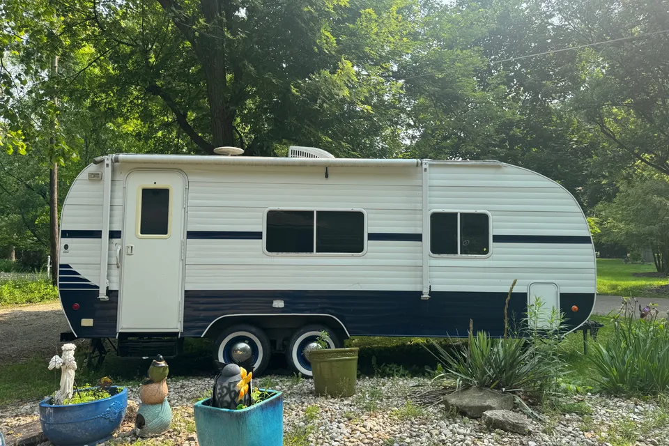 Carrie's Riverside RV Retro Travel Trailer