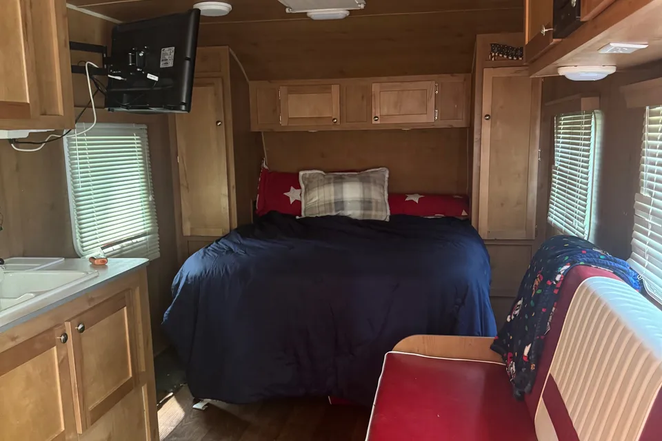 Carrie's Riverside RV Retro Travel Trailer