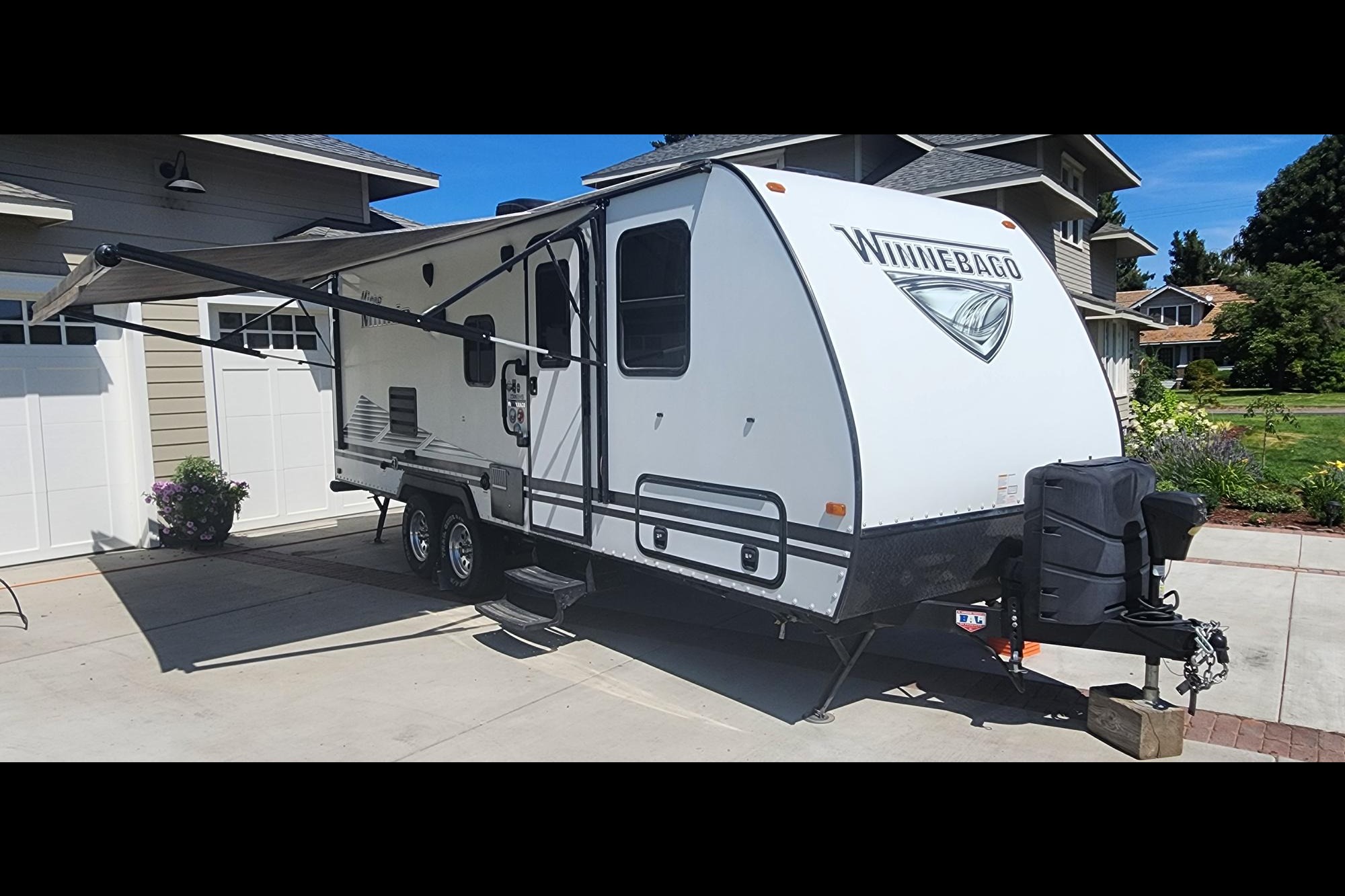 Winnebago Bunk House 2306BHS Travel Trailer