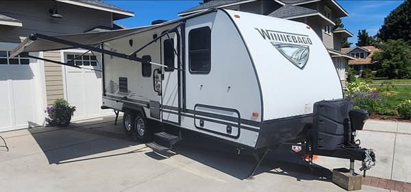 Winnebago Bunk House 2306BHS Travel Trailer