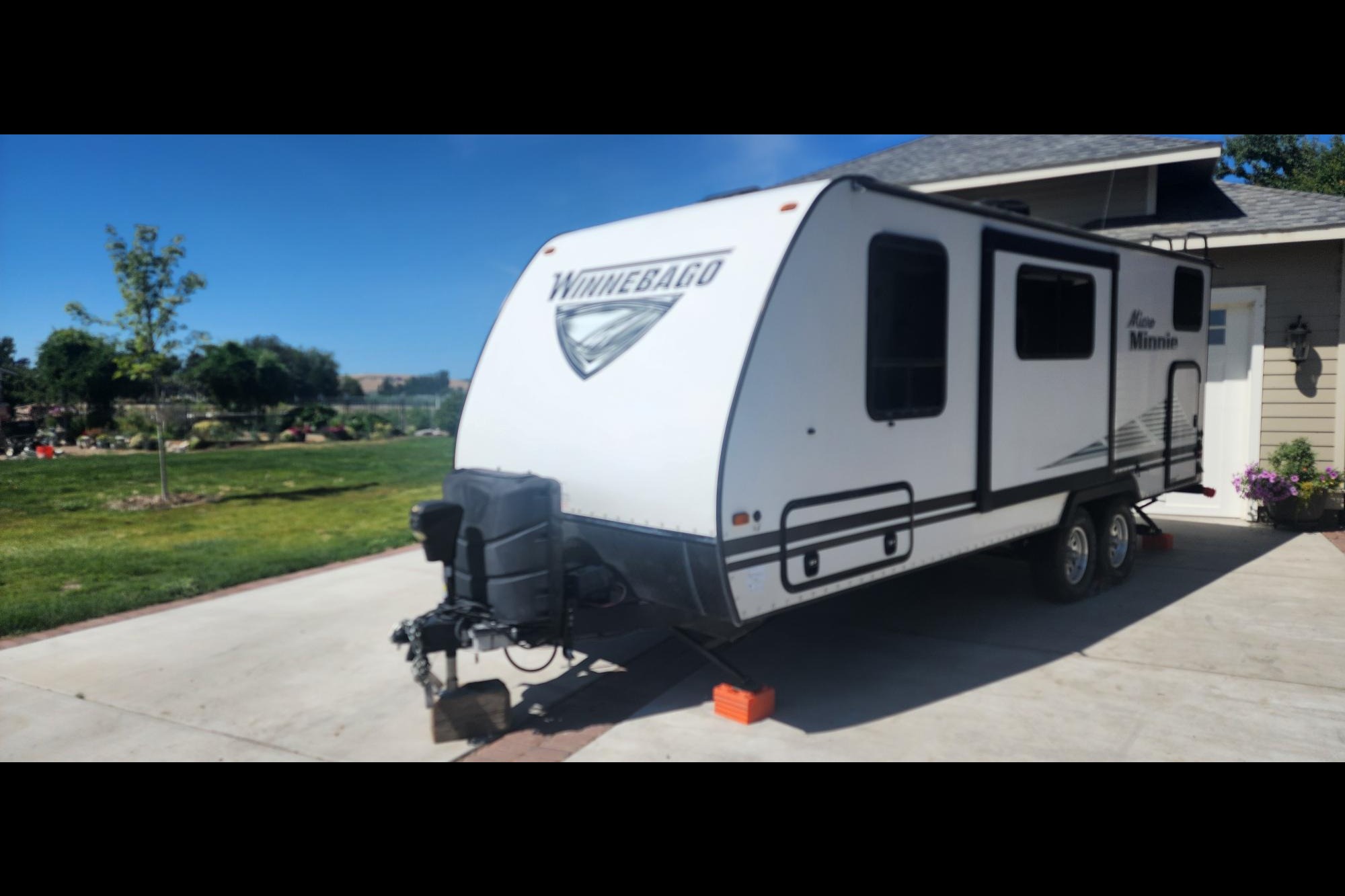 Winnebago Bunk House 2306BHS Travel Trailer