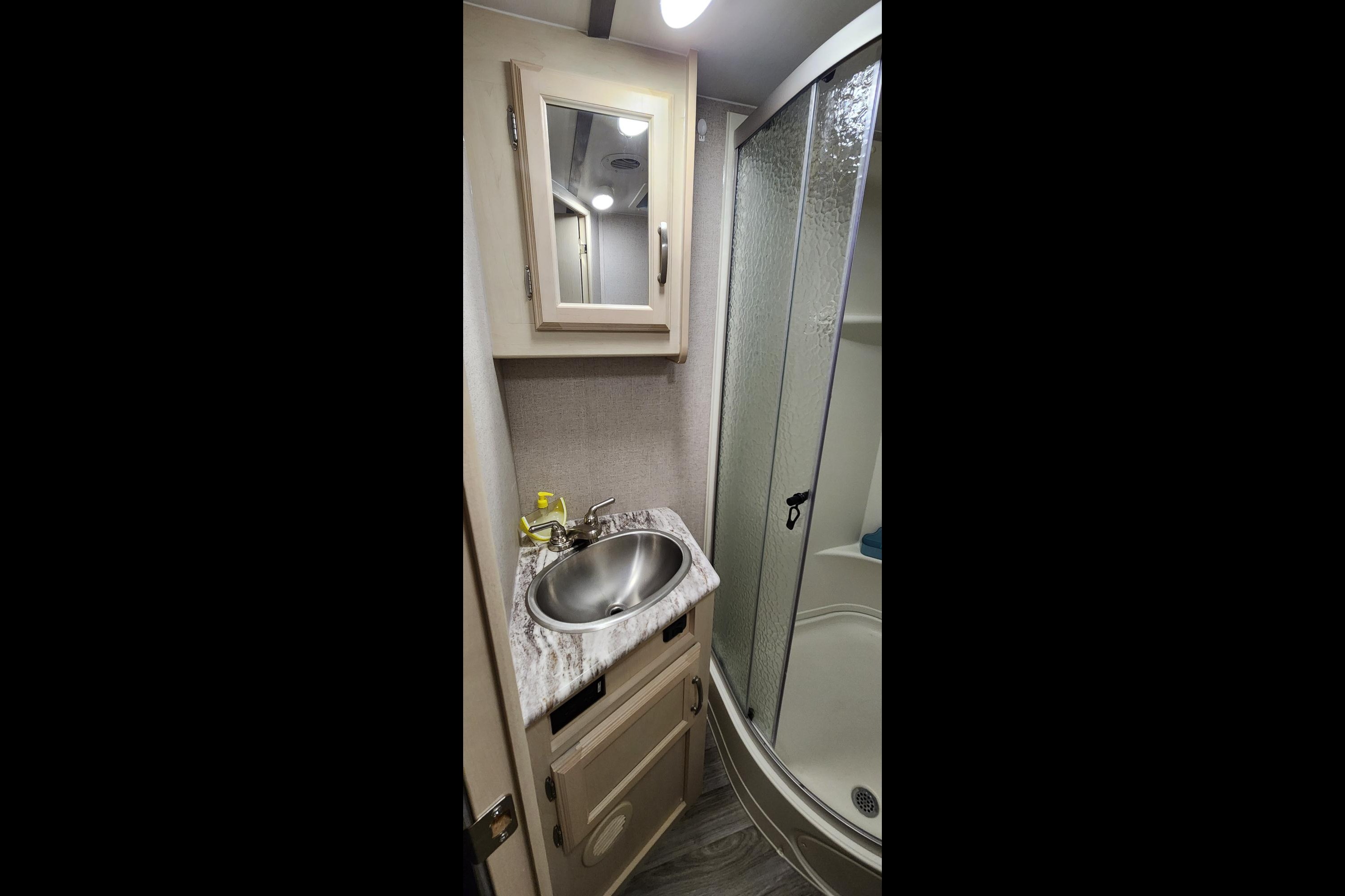 Winnebago Bunk House 2306BHS Travel Trailer