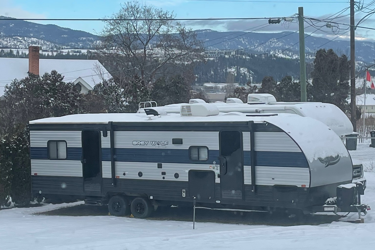 Weirs Grey wolf 27RR  Toy Hauler 