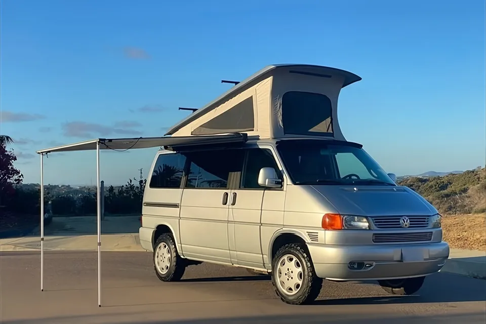 Nick's Volkswagen Eurovan Campervan