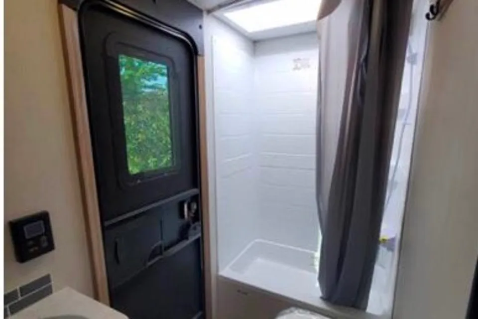 Roulotte 32’ Cherokee Forest River 274brb