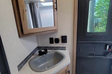 Roulotte 32’ Cherokee Forest River 274brb