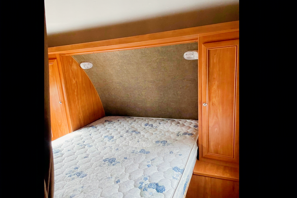 Shaun's Shasta Flyte 255rs Travel Trailer
