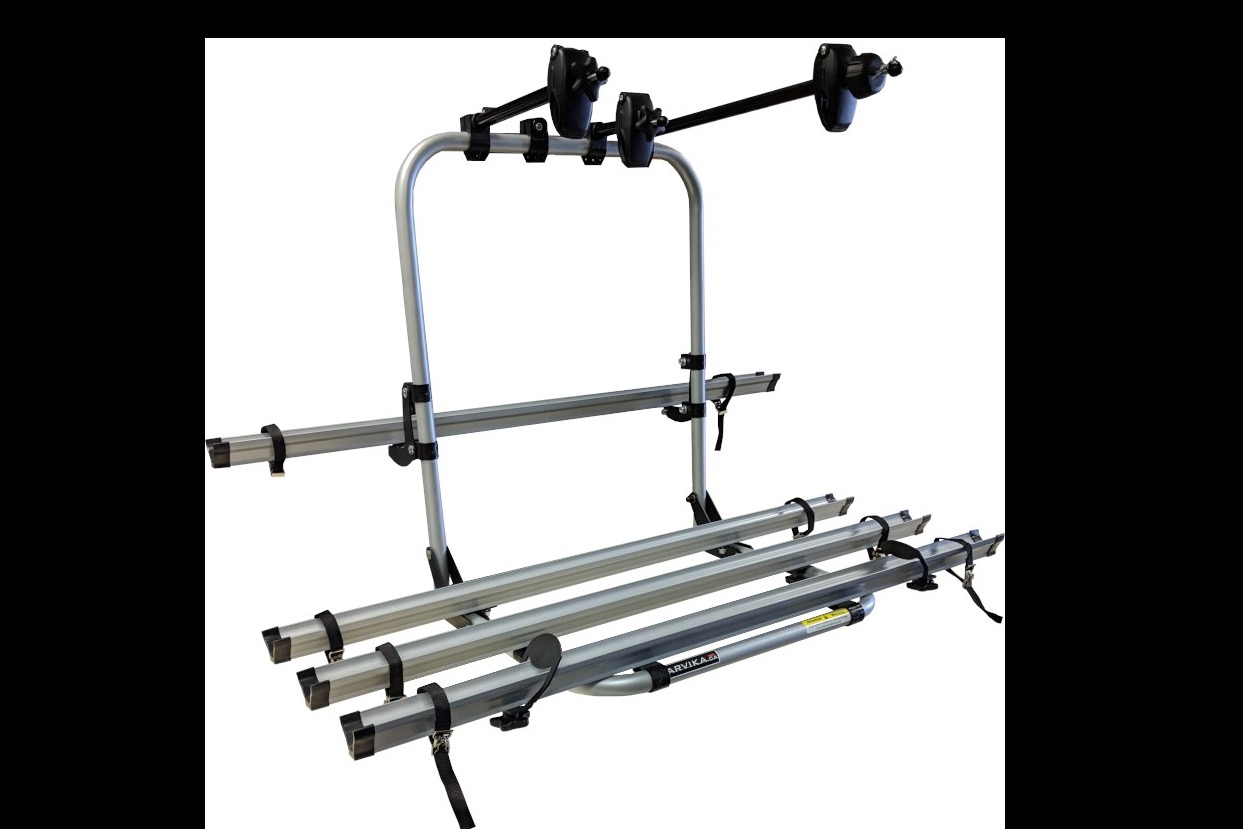 Surveyor Sport 26ft Triple bunks!