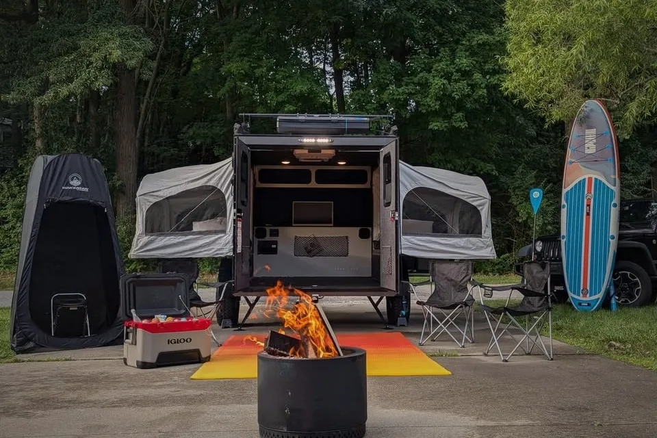 Min Toy Hauler Intech Flyer Explore Overland Trailer - Sleeps 4!
