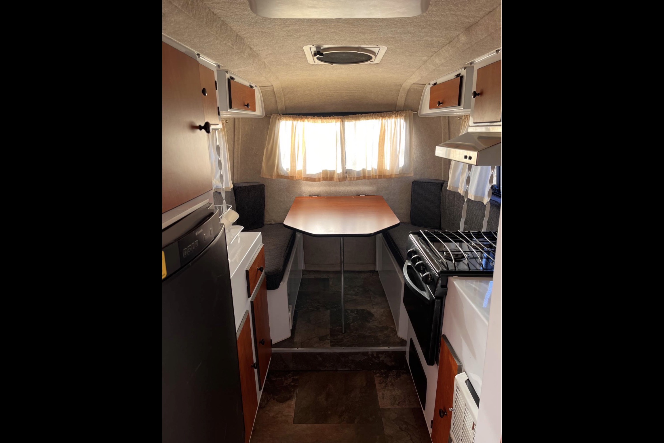 Scamp 16 - Perfect for Couples or Families with Small Kids!