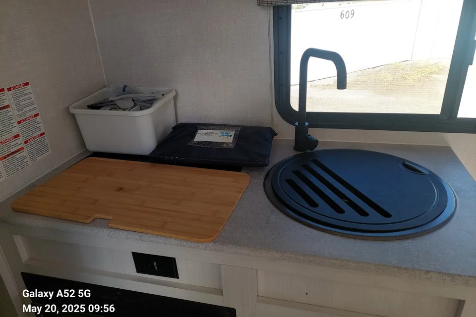 Jeff's Forest River R-171 Travel Trailer