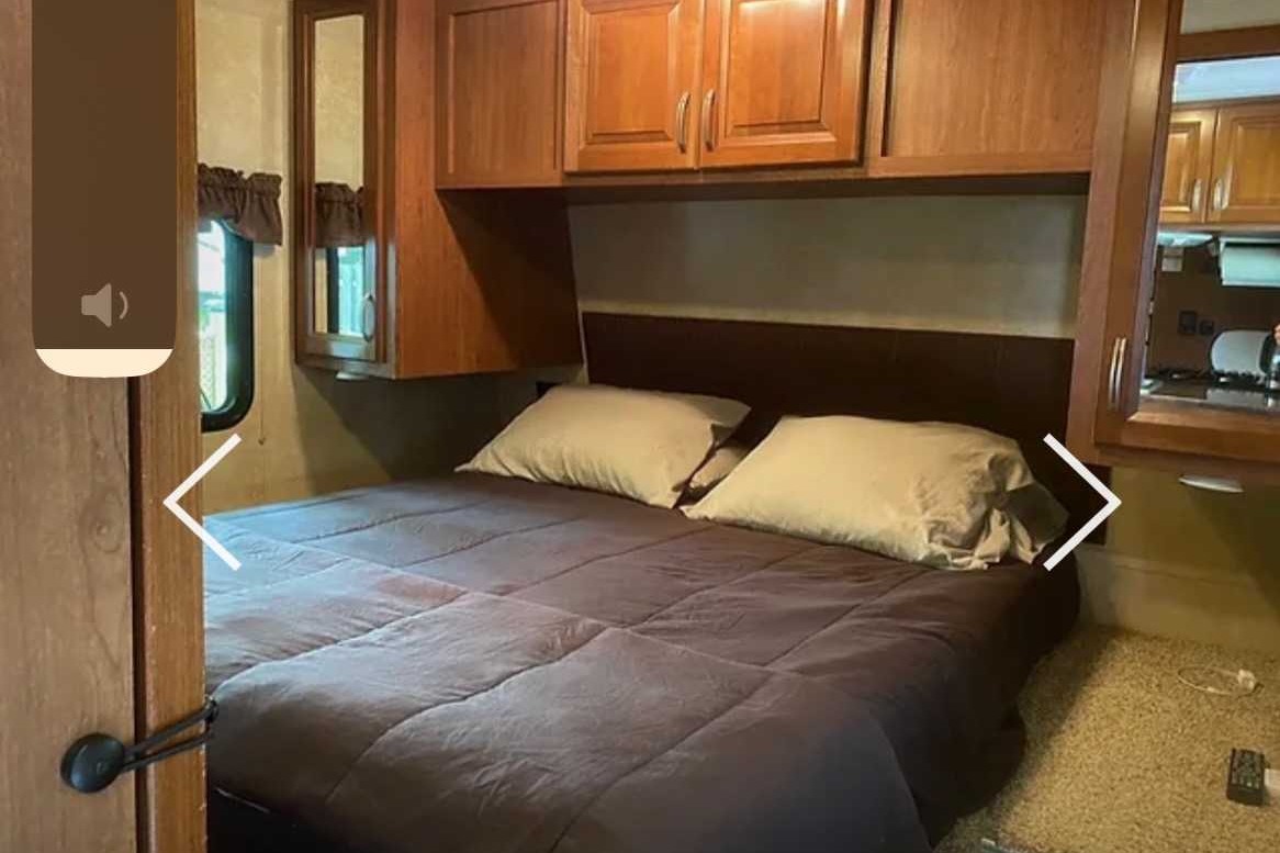 Pete's Forest River 26BHS Travel Trailer