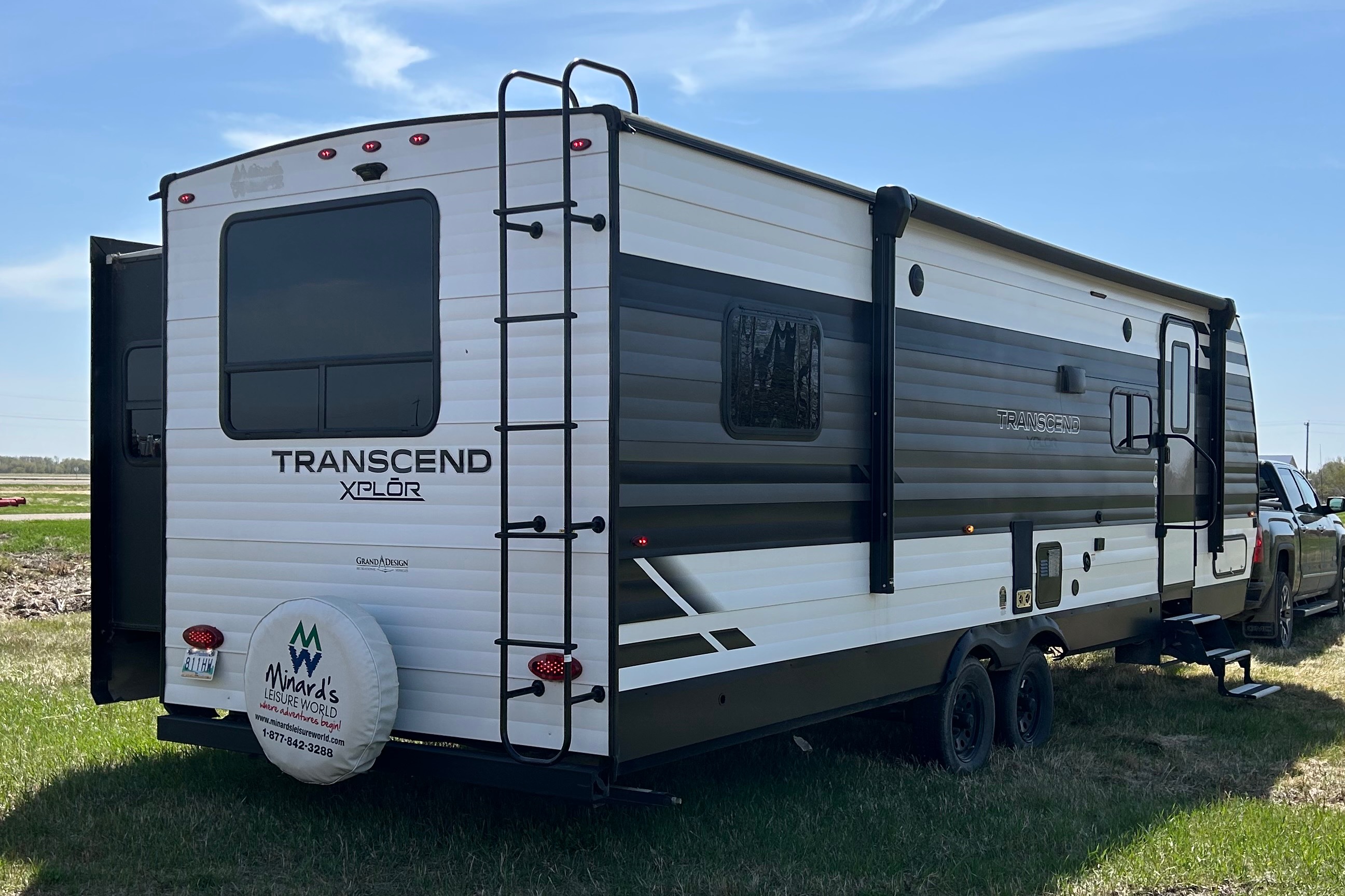 Grumpelt’s Transcend Xplor 251BH Trailer