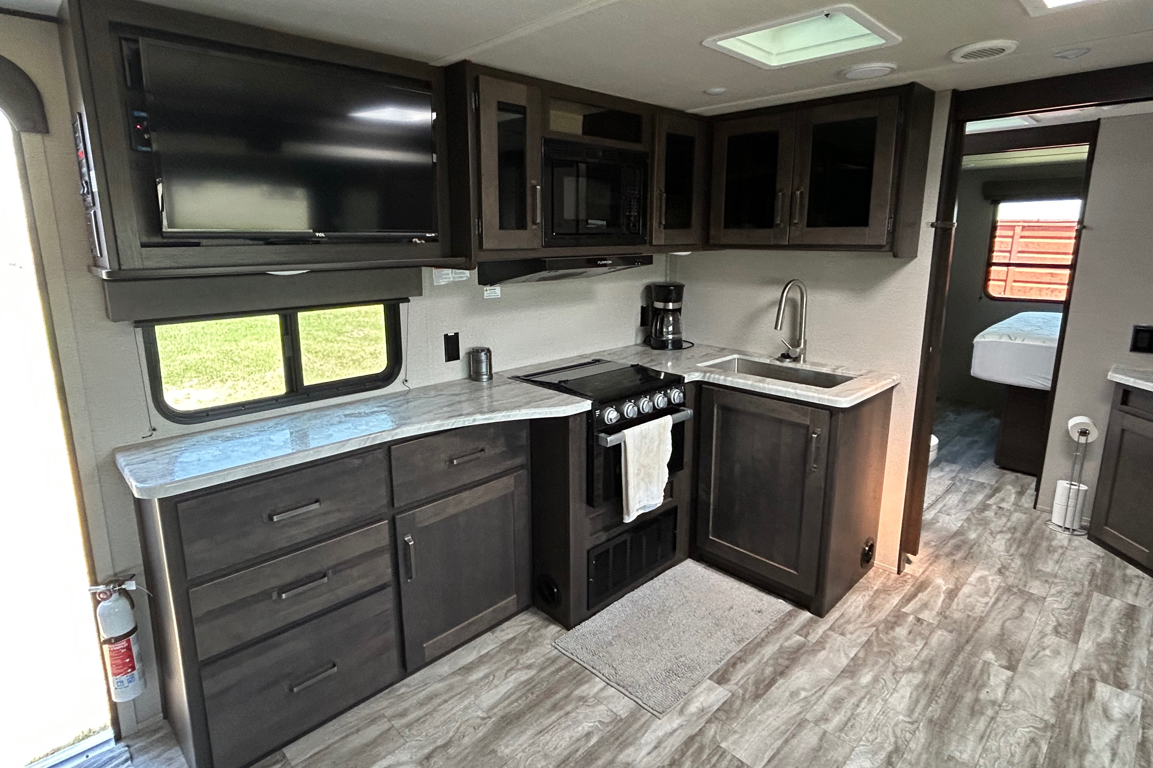 Grumpelt’s Transcend Xplor 251BH Trailer