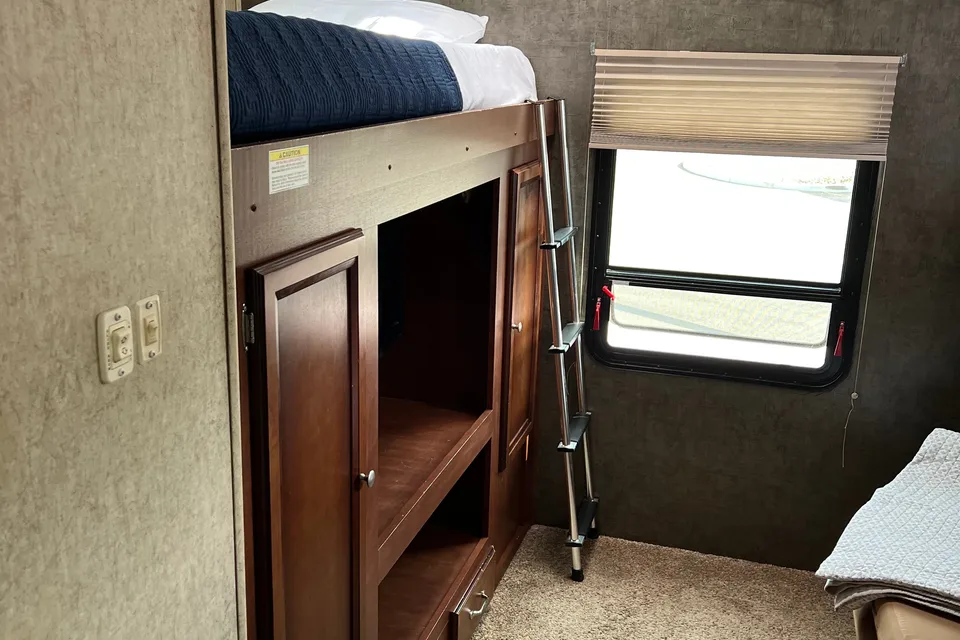 Heartland Mallard Bunkhouse