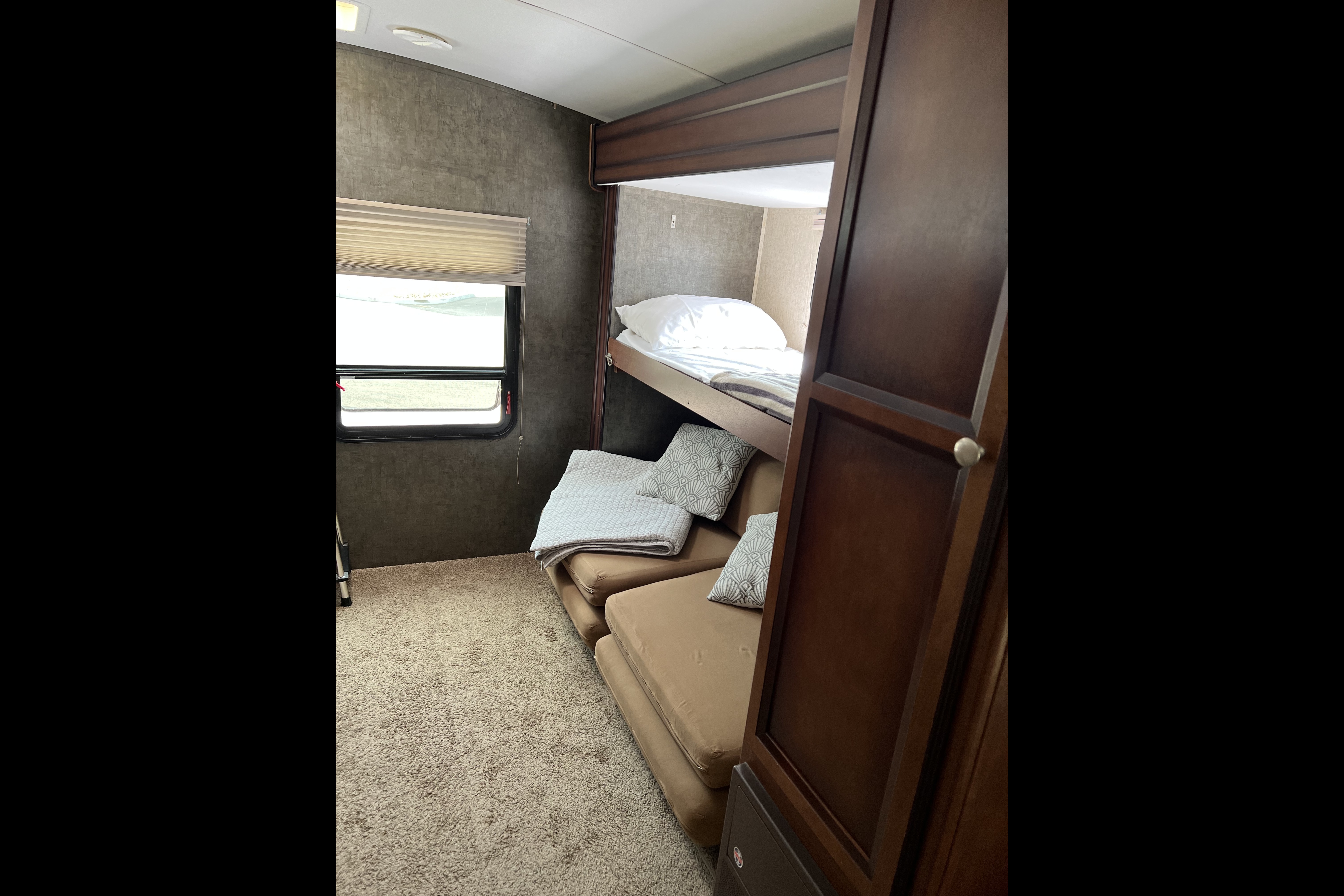 Heartland Mallard Bunkhouse