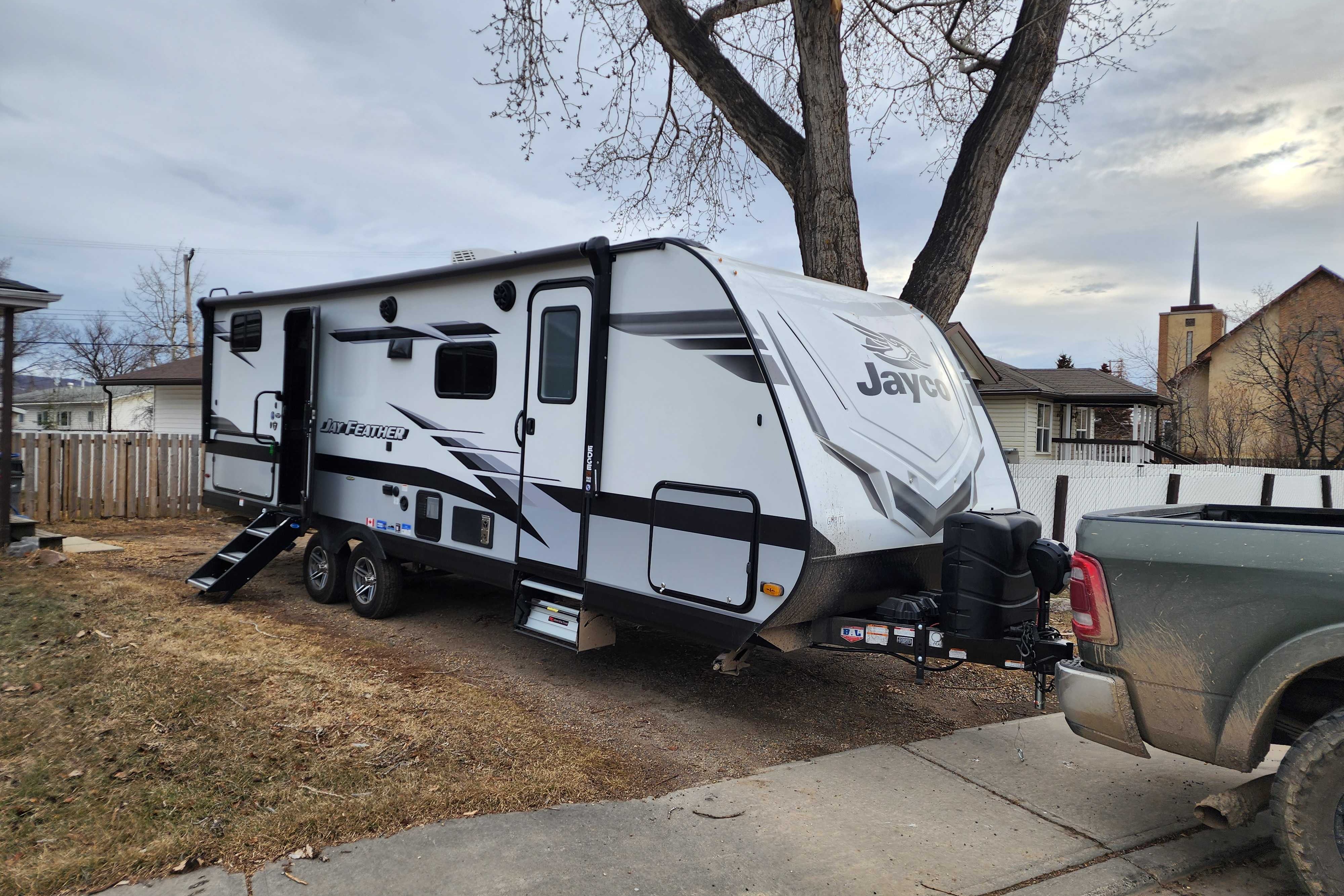 Jordon 's Jayco Jayfeather Travel Trailer