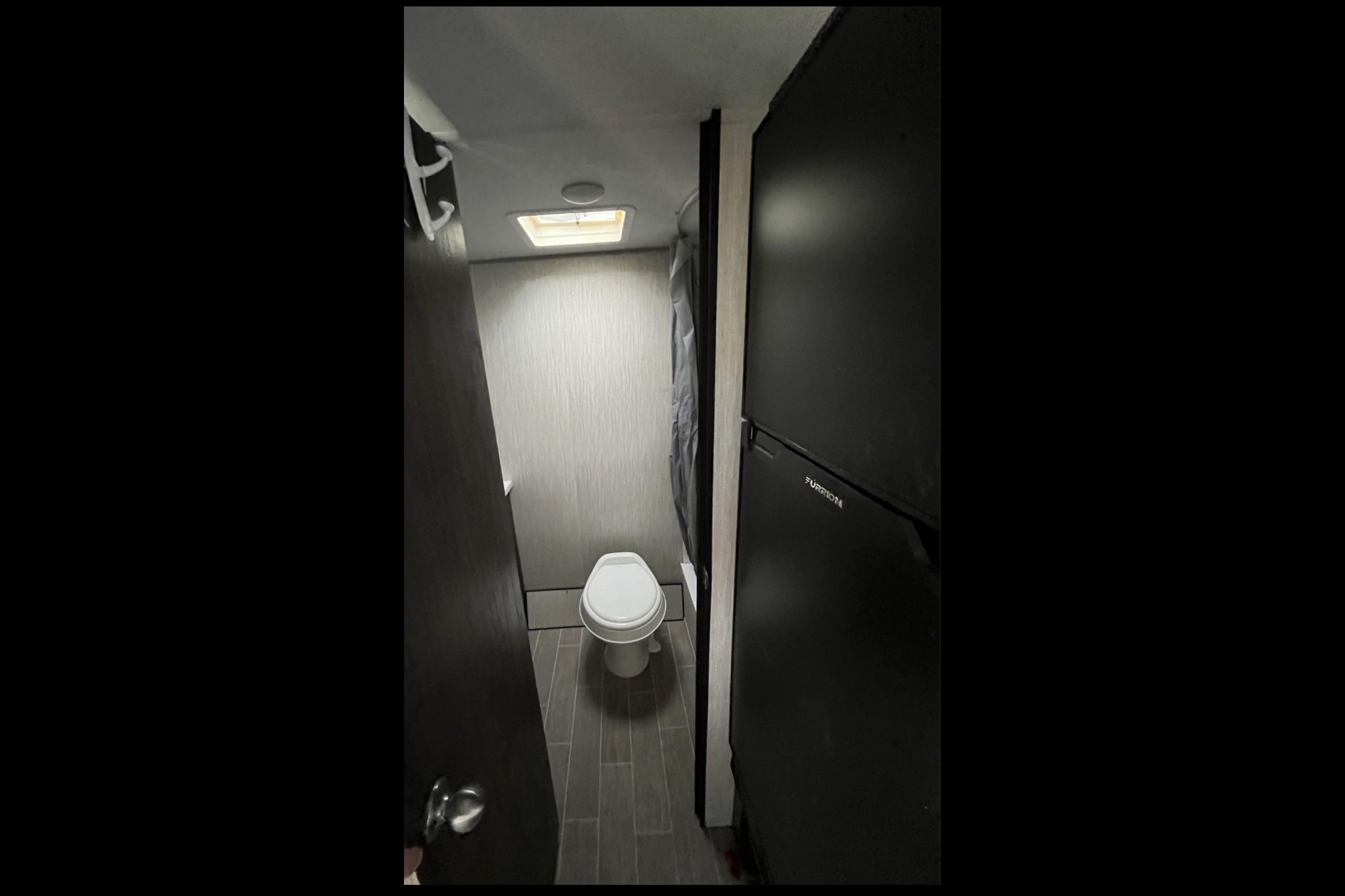 2020 Wolf Pup Camper – Sleeps 3-4, Easy & Comfortable Getaway