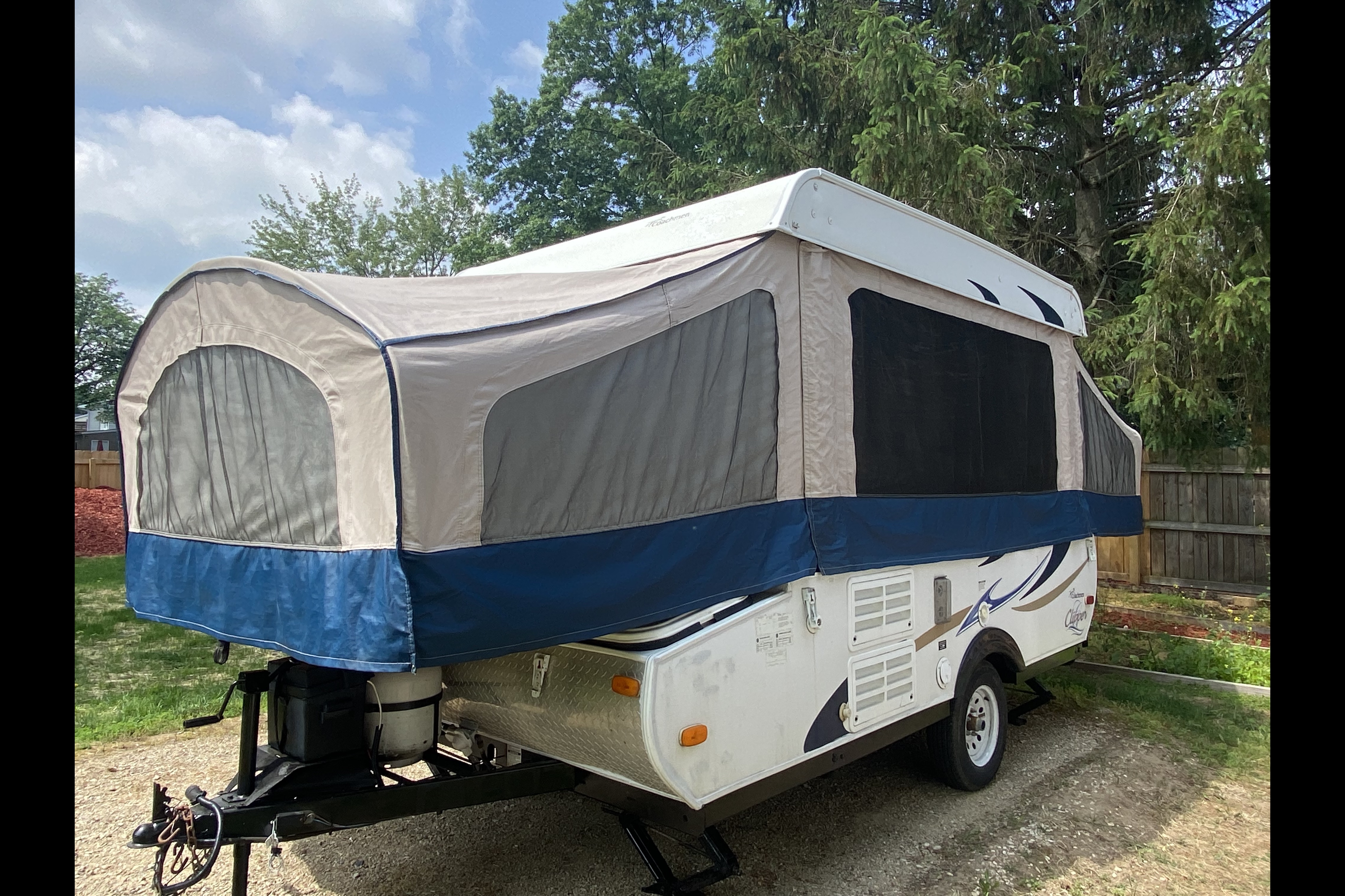 2012 Coachmen Clipper